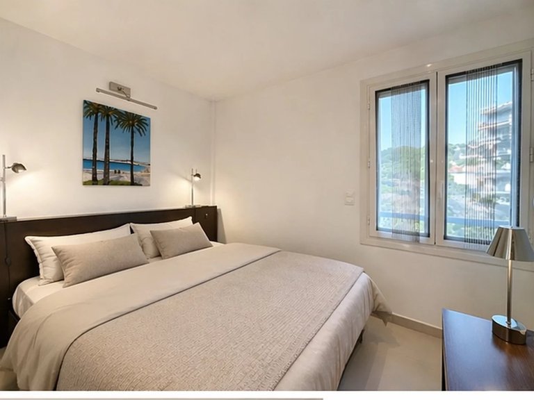 Apartment for Sale in Cannes, Cannes Area 7
