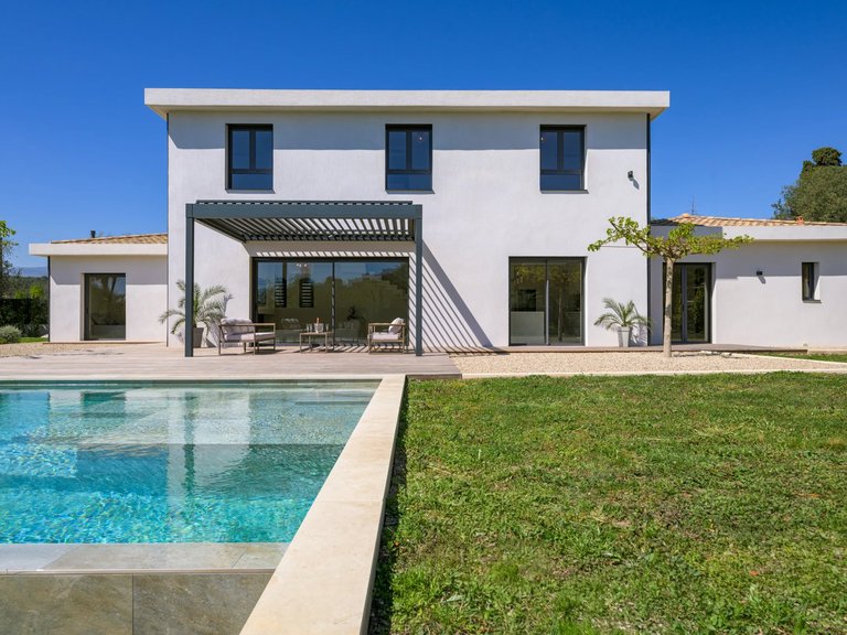 Villa for Sale in Roquefort Les Pins, Mougins, Valbonne, Grasse Area 18
