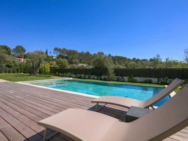 Villa for Sale in Roquefort Les Pins, Mougins, Valbonne, Grasse Area 19