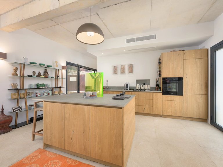 Villa for Sale in Valbonne, Mougins, Valbonne, Grasse Area 7