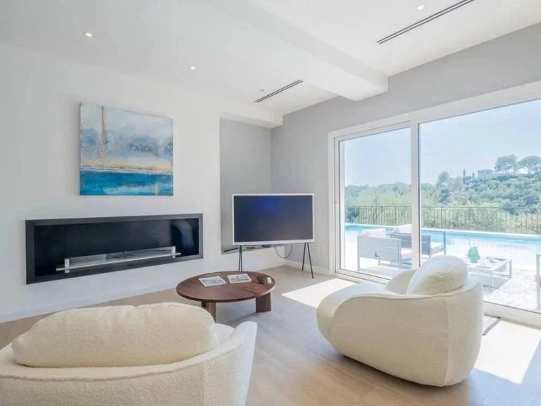 Villa for Sale in Biot, Mougins, Valbonne, Grasse Area 4