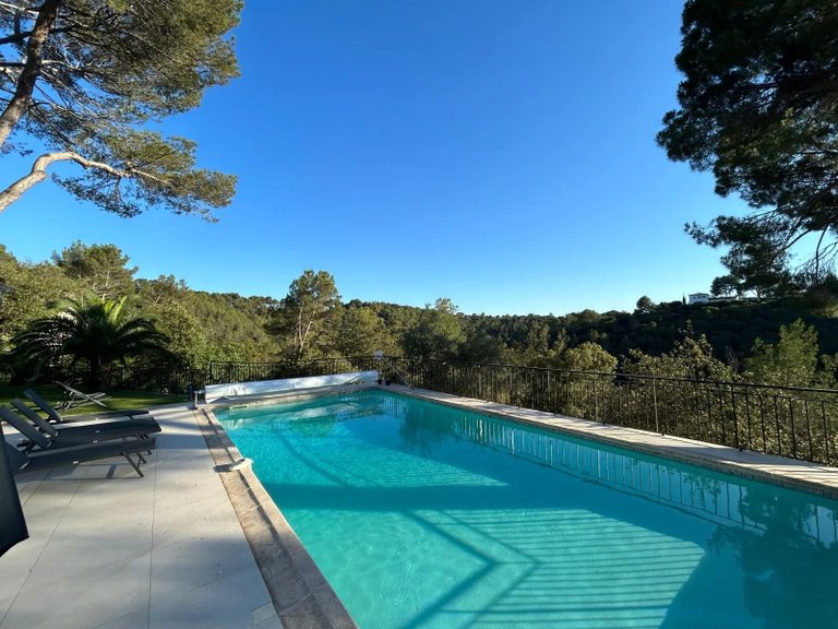Villa for Sale in Biot, Mougins, Valbonne, Grasse Area 8