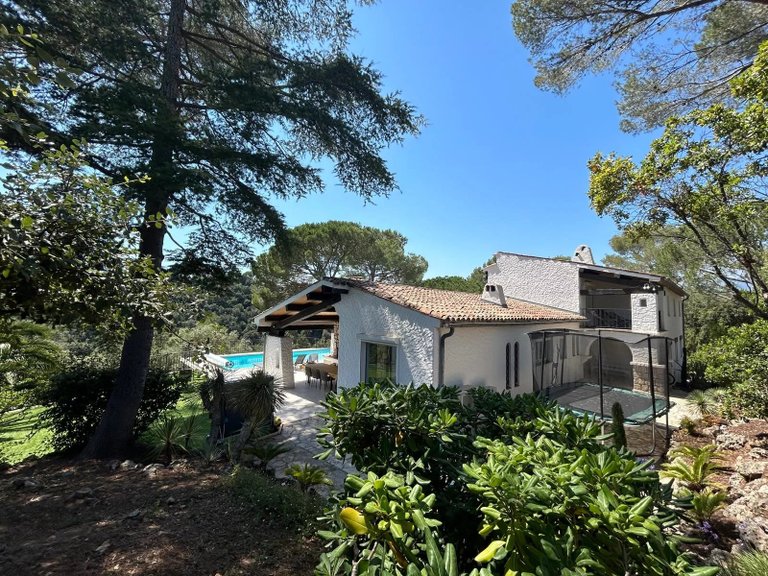Villa for Sale in Biot, Mougins, Valbonne, Grasse Area 14