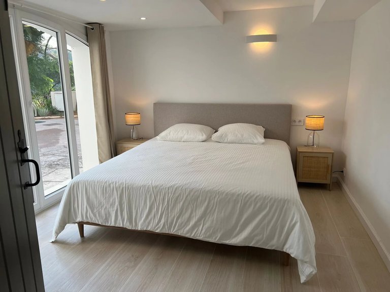 Villa for Sale in Biot, Mougins, Valbonne, Grasse Area 19