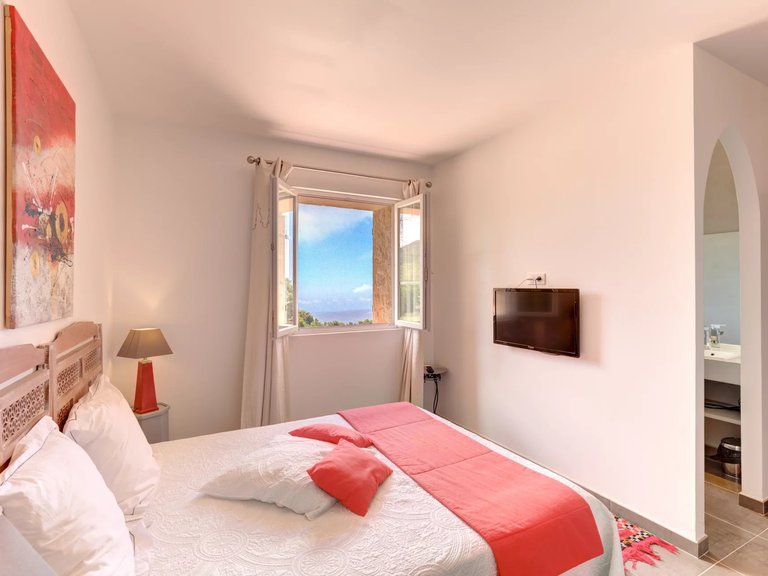 Villa for Sale in Tourrettes Sur Loup, Vence, St. Paul Area 5