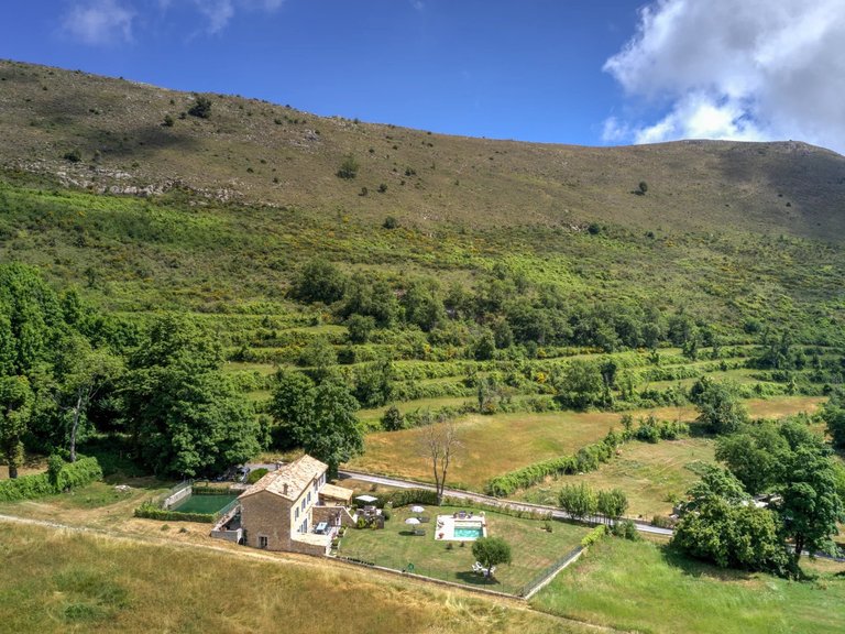 Villa for Sale in Tourrettes Sur Loup, Vence, St. Paul Area 15