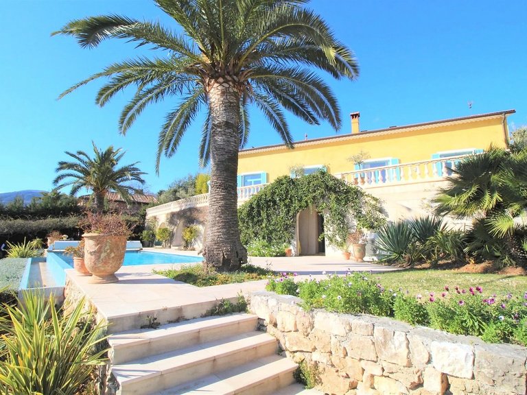 Villa for Sale in Vence, Vence, St. Paul Area 5