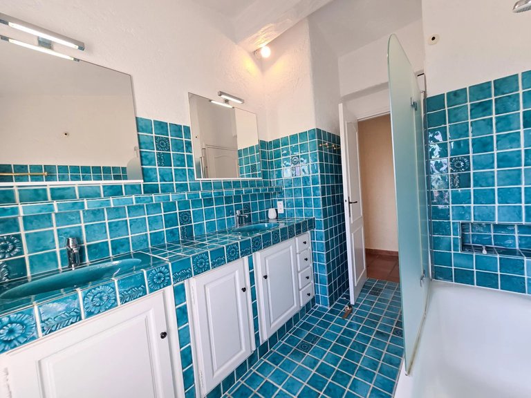 Villa for Sale in Saint Aygulf, St Raphaël, Ste Maxime Area 12