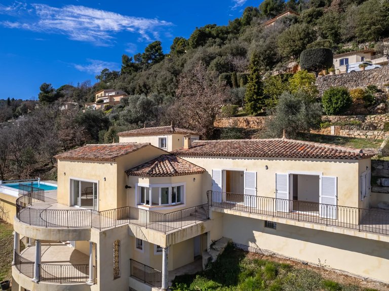 Villa for Sale in Speracedes, Mougins, Valbonne, Grasse Area 7