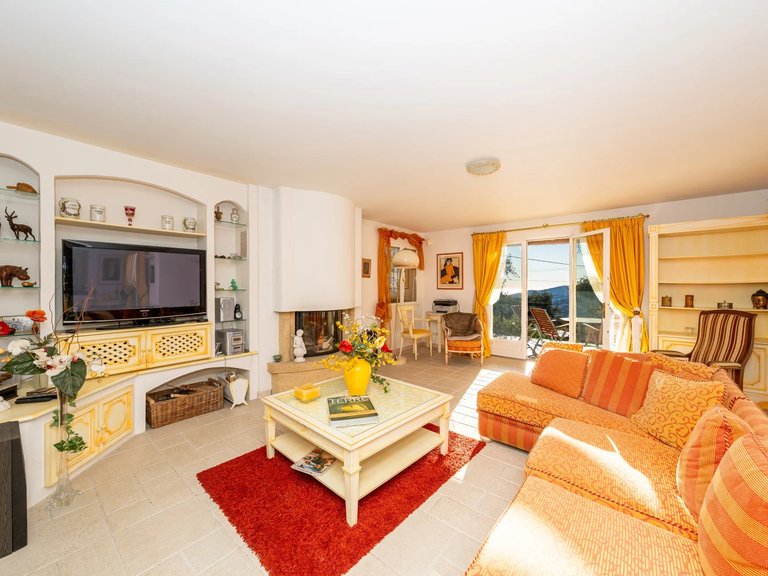 Villa for Sale in Cabris, Mougins, Valbonne, Grasse Area 4