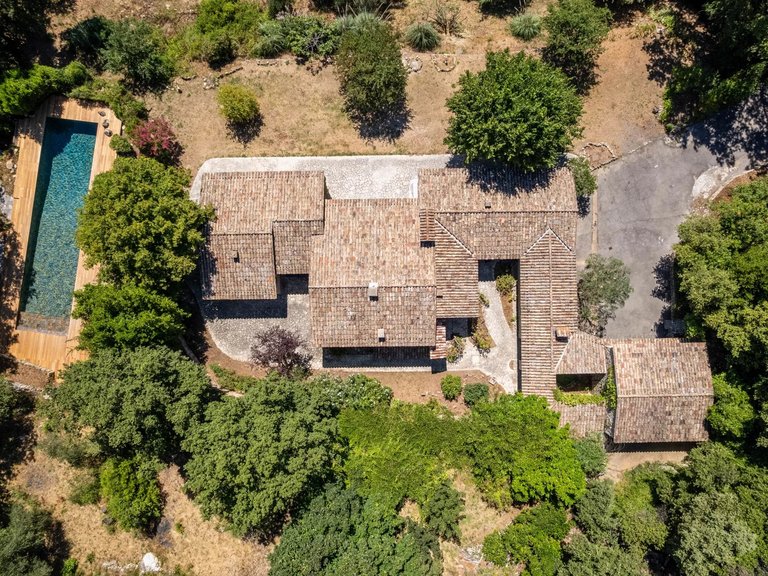 Villa for Sale in Le Tignet, Mougins, Valbonne, Grasse Area 20