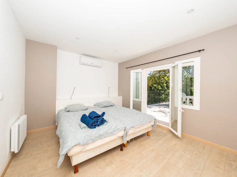 Villa for Sale in St Cezaire Sur Siagne, Mougins, Valbonne, Grasse Area 18