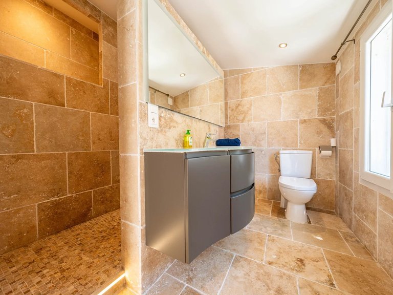 Villa for Sale in St Cezaire Sur Siagne, Mougins, Valbonne, Grasse Area 19