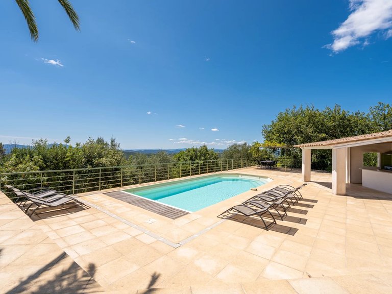Villa for Sale in St Cezaire Sur Siagne, Mougins, Valbonne, Grasse Area 4