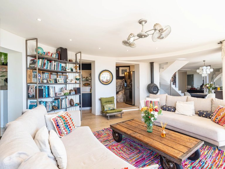 Villa for Sale in Cabris, Mougins, Valbonne, Grasse Area 5