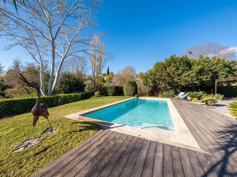 Villa for Sale in Grasse, Mougins, Valbonne, Grasse Area 6