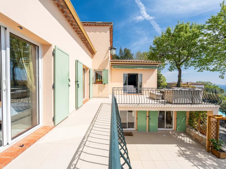 Villa for Sale in Speracedes, Mougins, Valbonne, Grasse Area 14