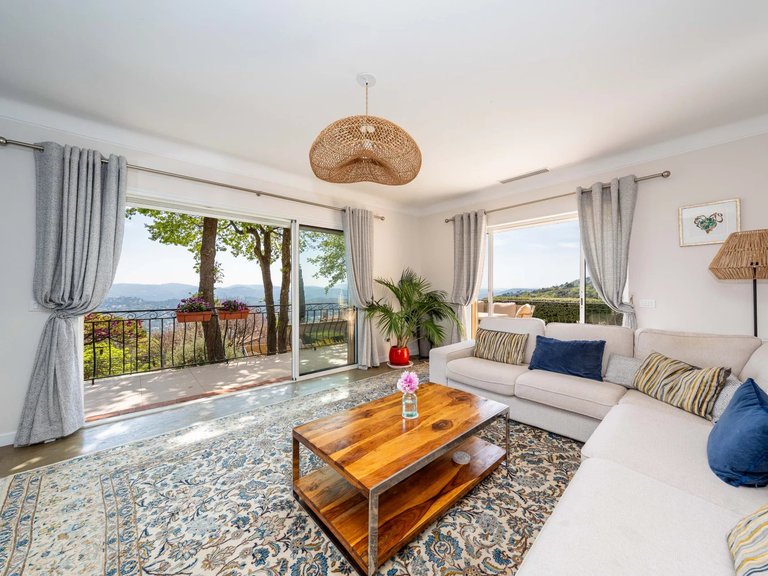 Villa for Sale in Speracedes, Mougins, Valbonne, Grasse Area 7