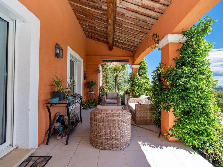 Villa for Sale in Le Tignet, Mougins, Valbonne, Grasse Area 11