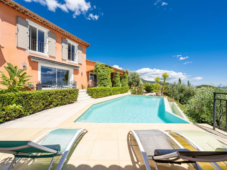 Villa for Sale in Le Tignet, Mougins, Valbonne, Grasse Area 19