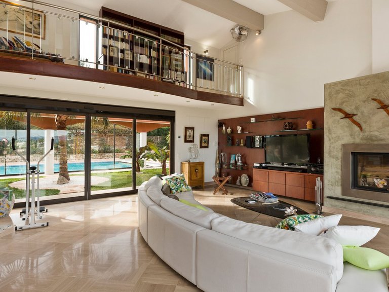 Villa for Sale in Cannes, Cannes Area 14