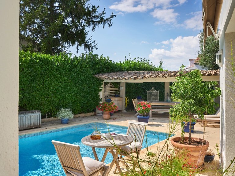 Villa for Sale in Cannes, Cannes Area 2