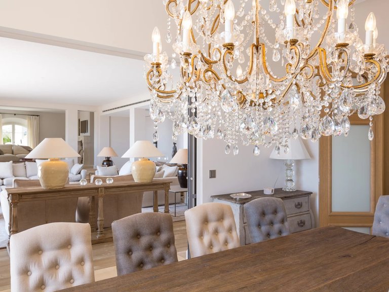 Villa for Sale in Cannes, Cannes Area 9