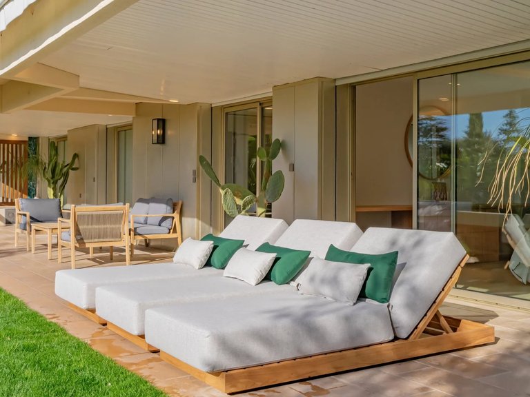 Villa for Sale in Cannes, Cannes Area 7