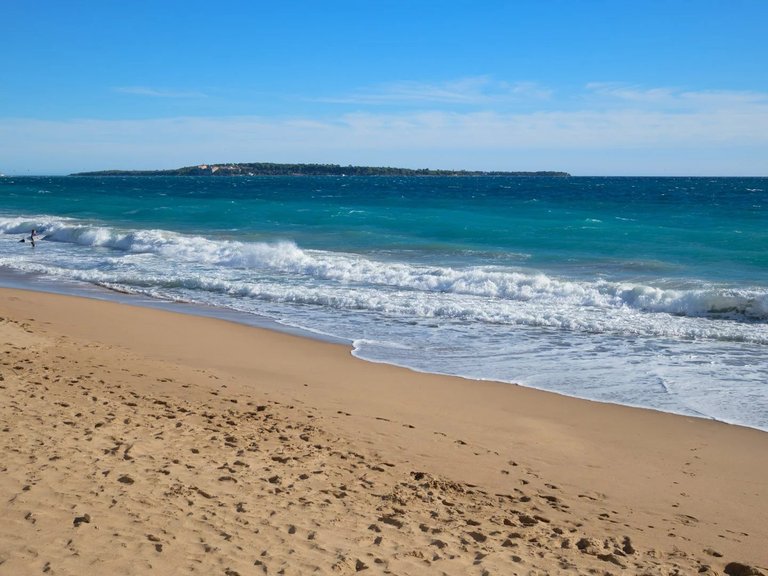 Villa for Sale in Cannes, Cannes Area 12