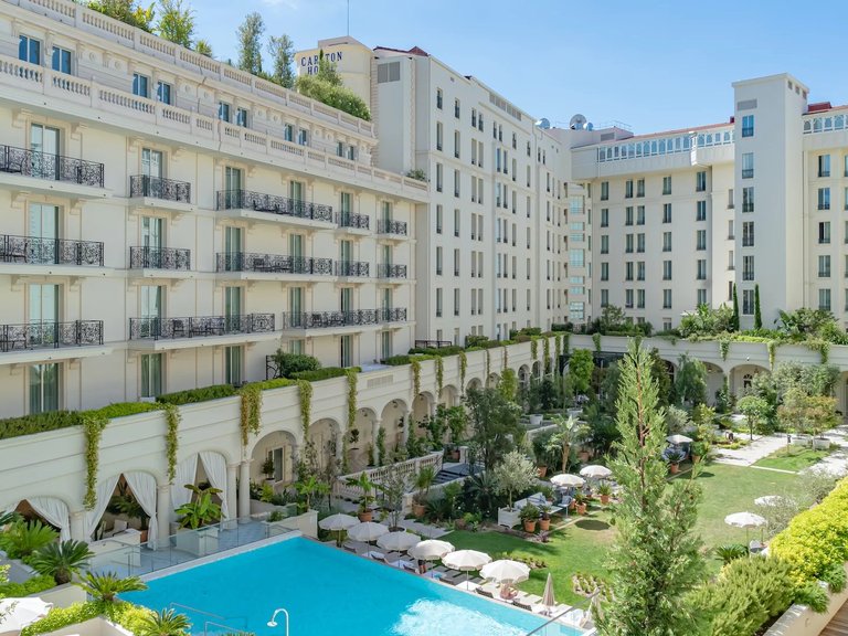 Apartment for Sale in Cannes, Cannes Area 1