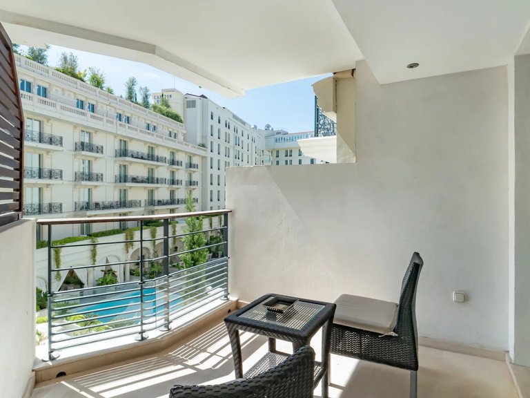 Apartment for Sale in Cannes, Cannes Area 2