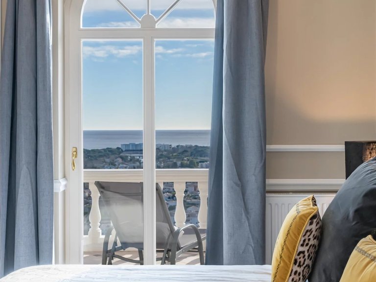 Villa for Sale in Mandelieu La Napoule, Cannes Area 18