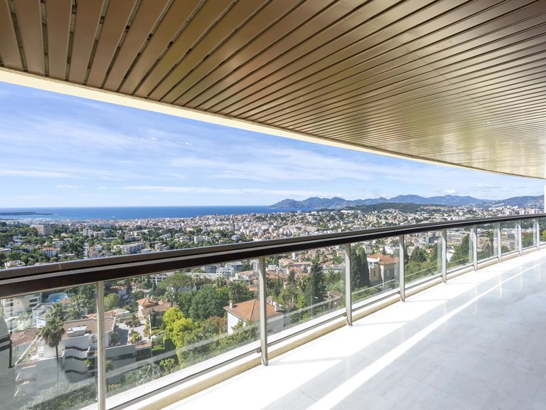 Apartment for Sale in Le Cannet, Cannes Area 1