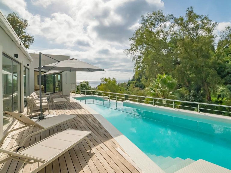 Villa for Sale in Cannes, Cannes Area 7