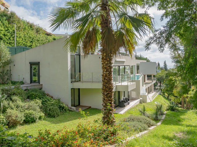 Villa for Sale in Cannes, Cannes Area 9