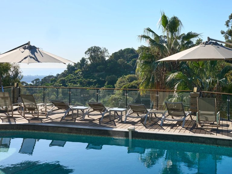 Villa for Sale in Cannes, Cannes Area 2