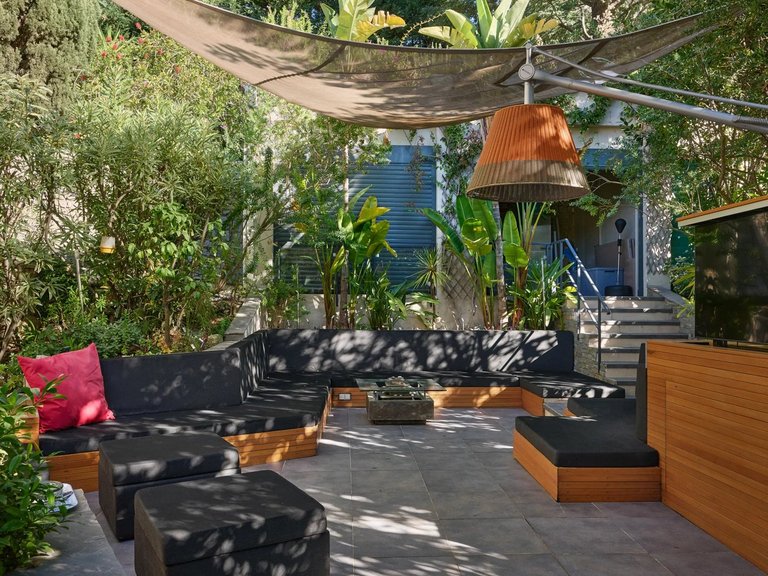Villa for Sale in Cannes, Cannes Area 7