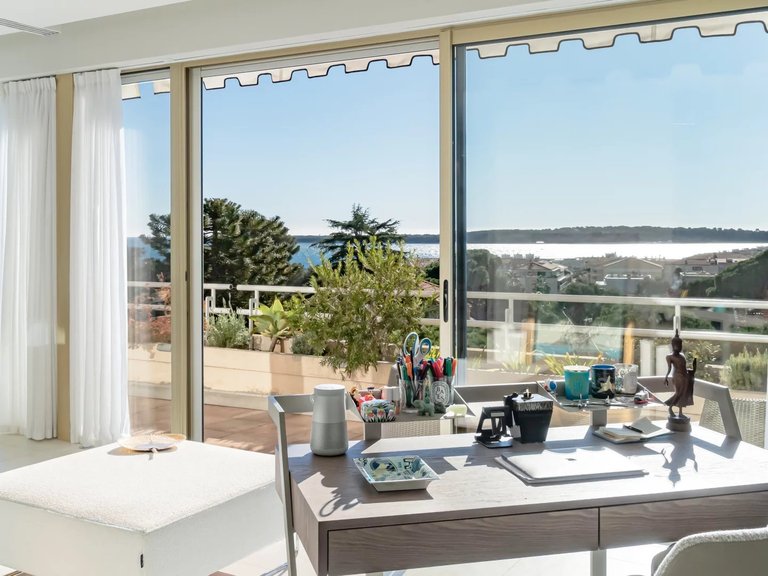 Apartment for Sale in Cannes, Cannes Area 11