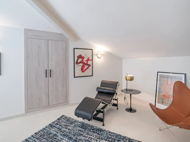 Apartment for Sale in Cannes, Cannes Area 15