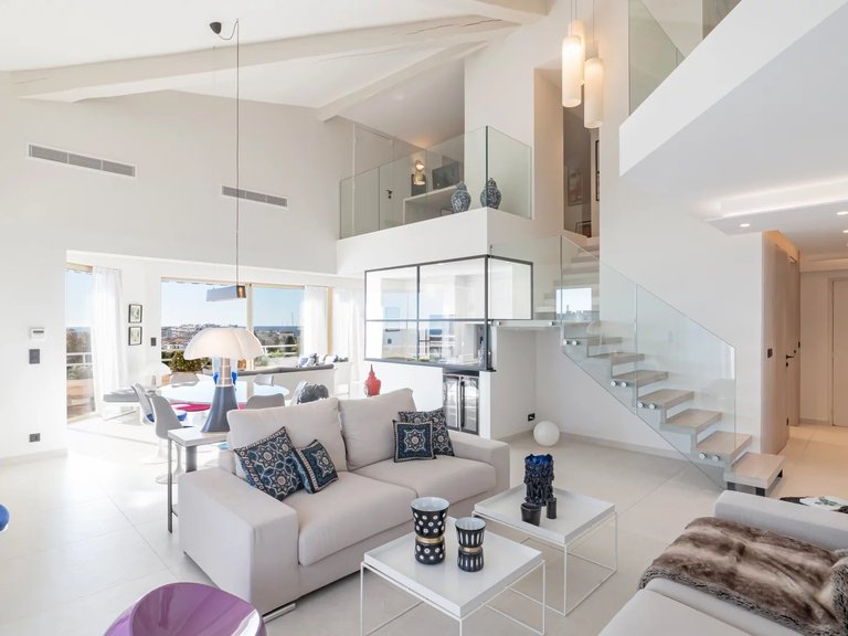 Apartment for Sale in Cannes, Cannes Area 4