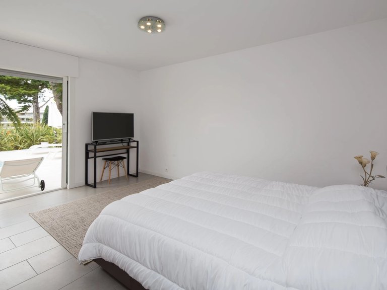 Villa for Sale in Le Cannet, Cannes Area 6