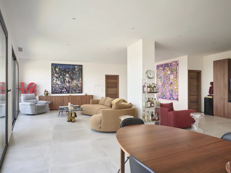 Villa for Sale in Cannes, Cannes Area 9