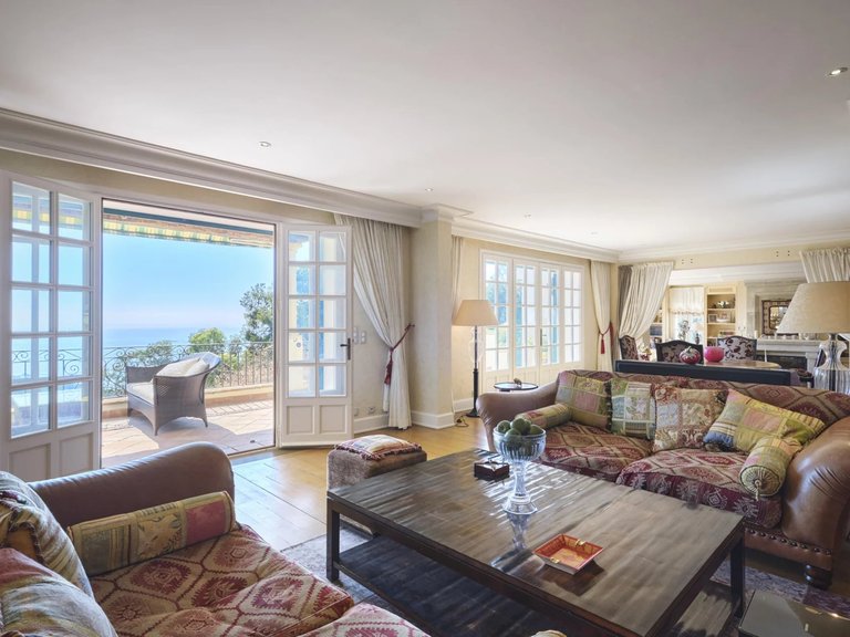 Villa for Sale in Cannes, Cannes Area 7
