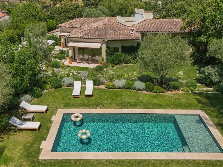 Villa for Sale in Le Cannet, Cannes Area 1