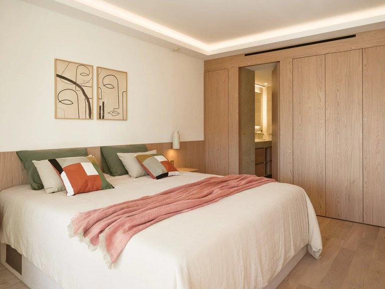 Apartment for Sale in Cannes, Cannes Area 10