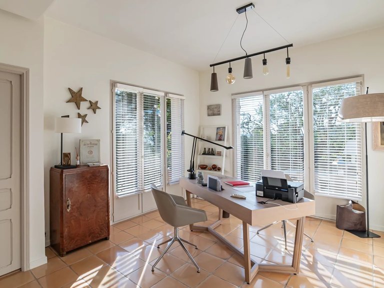 Villa for Sale in Le Cannet, Cannes Area 19