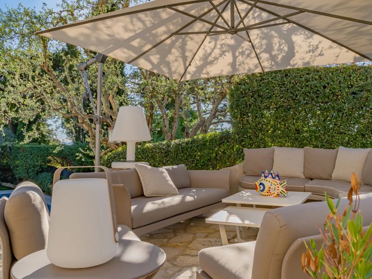 Villa for Sale in Le Cannet, Cannes Area 4
