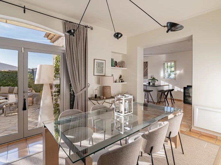 Villa for Sale in Le Cannet, Cannes Area 9