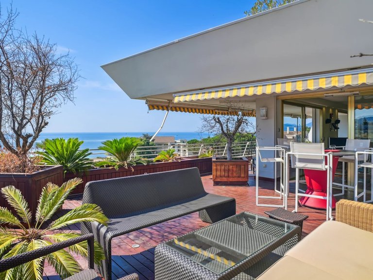 Apartment for Sale in Cannes, Cannes Area 2