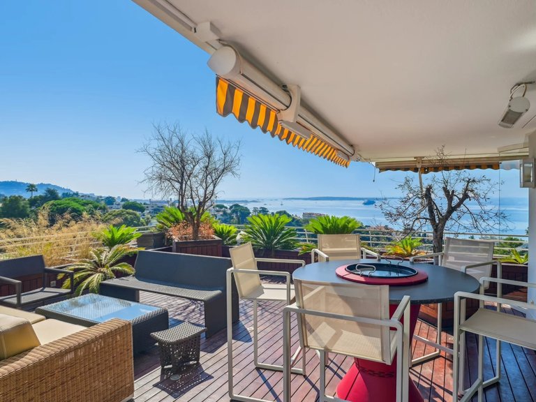 Apartment for Sale in Cannes, Cannes Area 3